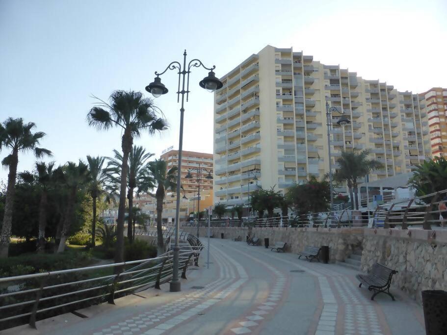 Estudio Miramarprimera Linea Playa Amazing Views เบนัลมาเดนา ภายนอก รูปภาพ